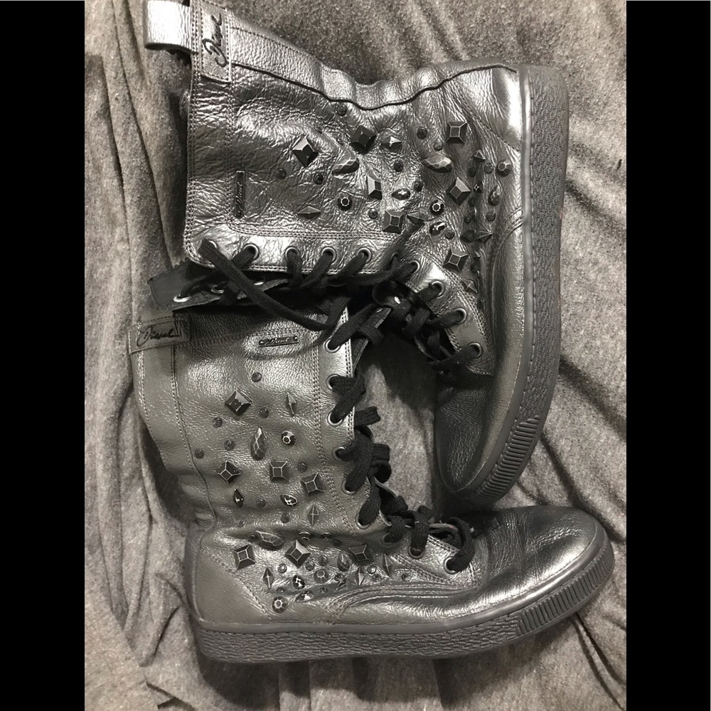Diesel Women’s gunmetal sneaker combat zip studs
